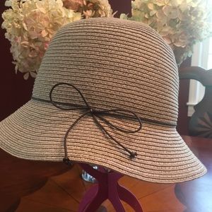 Ann Taylor hat